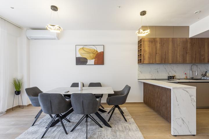 Apartment on the 1st floor, 81 m², with 2 bedrooms and 2 bathrooms