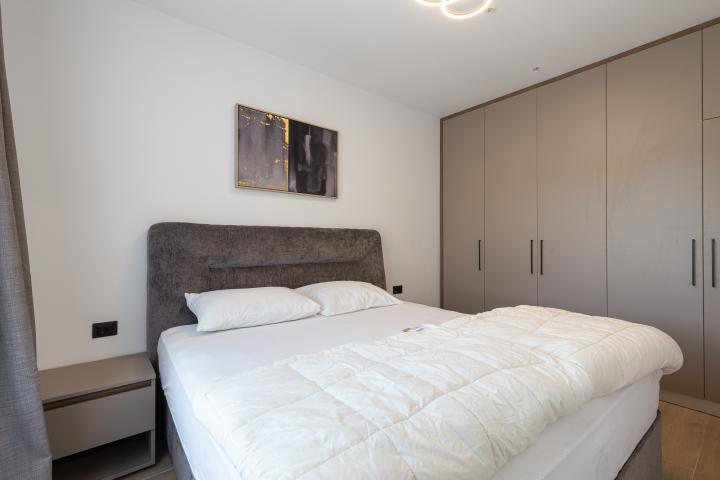 Apartment on the 1st floor, 81 m², with 2 bedrooms and 2 bathrooms