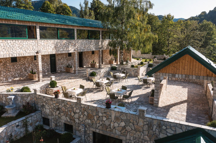 Eco-Luxury 4★ Tourist Complex for Sale – Kolašin