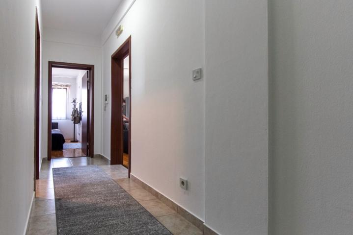 Apartment in Ulcinj with sea view