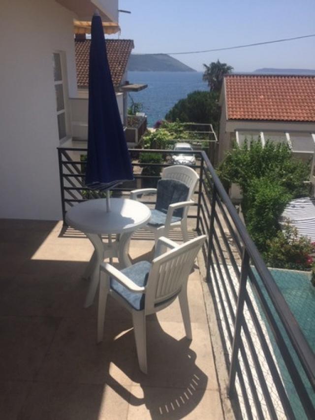 Apartment house in Herceg Novi