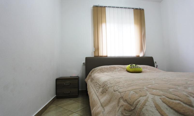Sea view house in Belishi