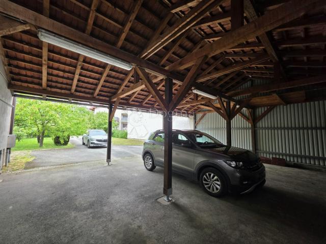 PRODAJA, Kuća, Karlovac, NKP 304m², Švarča