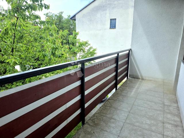 PRODAJA, Kuća, Karlovac, NKP 304m², Švarča