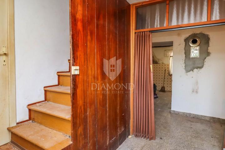 Istra, Novigrad, okolica, autohtona istarska kuća uz more!