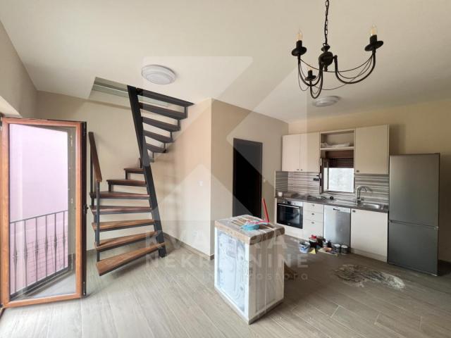 Izdavanje, Garsonjera, Podgorica, Stara Varoš, 40m2