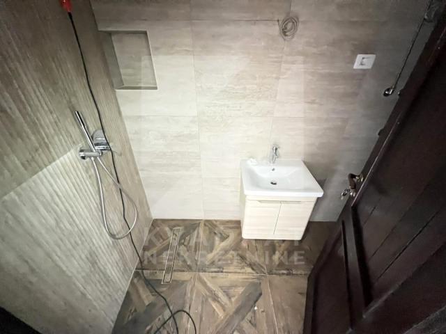 Izdavanje, Garsonjera, Podgorica, Stara Varoš, 40m2