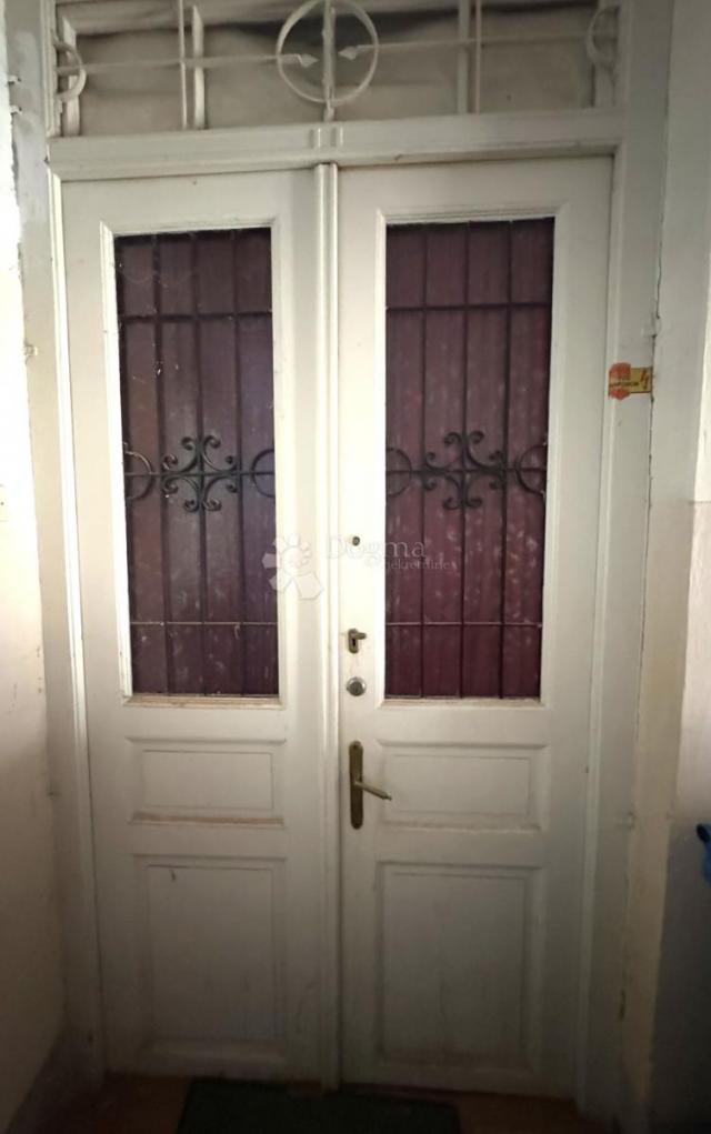Povijesna ljepotica u srcu Bjelovara – vila za adaptaciju