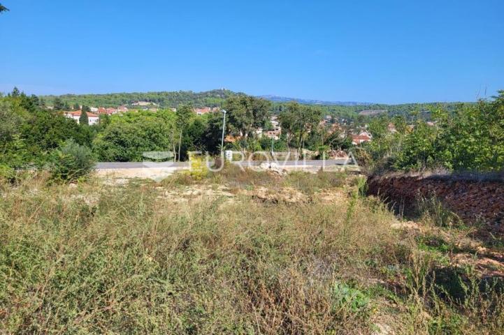 Hvar, Stari Grad, građevinsko zemljište s projektom