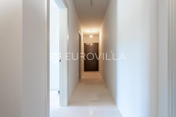 Vodice, NOVOGRADNJA, moderan trosoban stan s pogledom na more, 120,89 m², S5