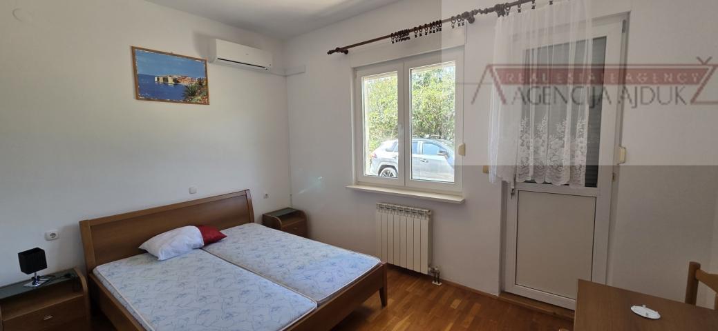 Kuća Prodaja Omiš 560 m2