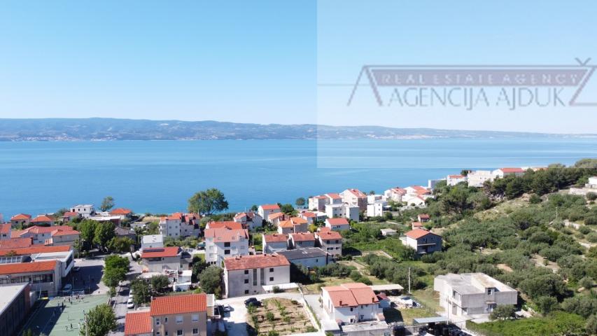 Kuća Prodaja Omiš 560 m2