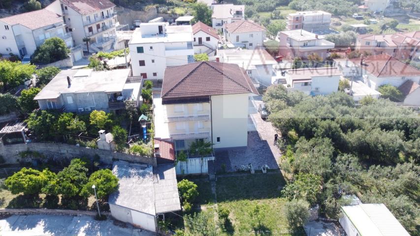 Kuća Prodaja Omiš 560 m2