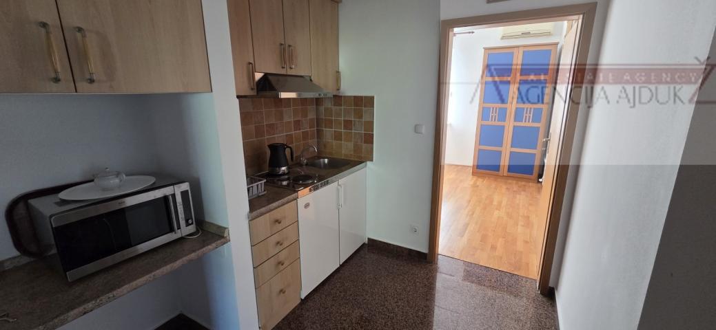 Kuća Prodaja Omiš 560 m2
