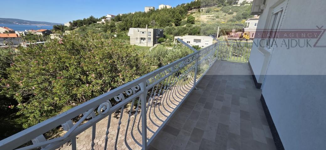 Kuća Prodaja Omiš 560 m2