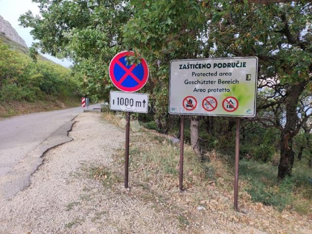Građevinsko zemljište Pag – pogled na more, 250 m do plaže