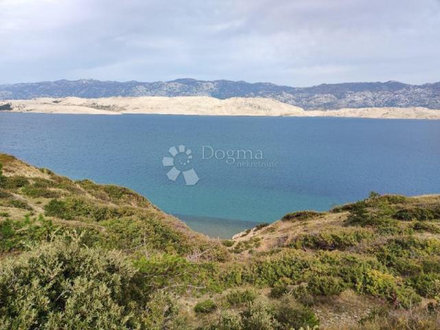 Građevinsko zemljište Pag – pogled na more, 250 m do plaže