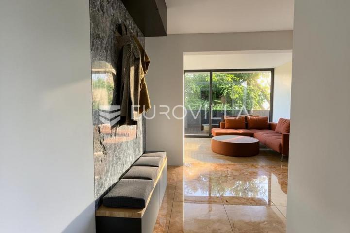 Sveta Nedelja MERIDIAN ONE, četverosoban stan 71 m²