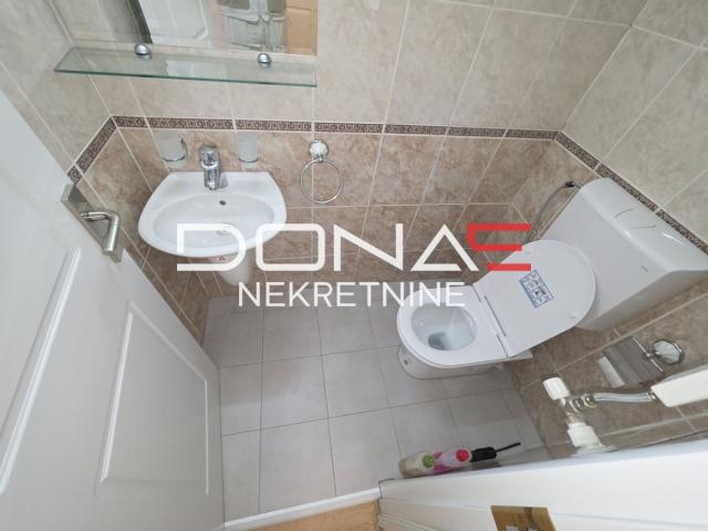 Fotografija stana 21 od 24