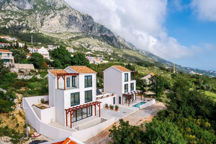 Prodaja nove luksuzne vile 113,90m² sa bazenom i panoramskim pogledom na more – Blizikuće, Budvanska