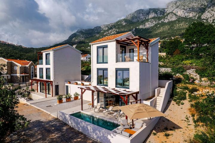 Prodaja nove luksuzne vile 113,90m² sa bazenom i panoramskim pogledom na more – Blizikuće, Budvanska