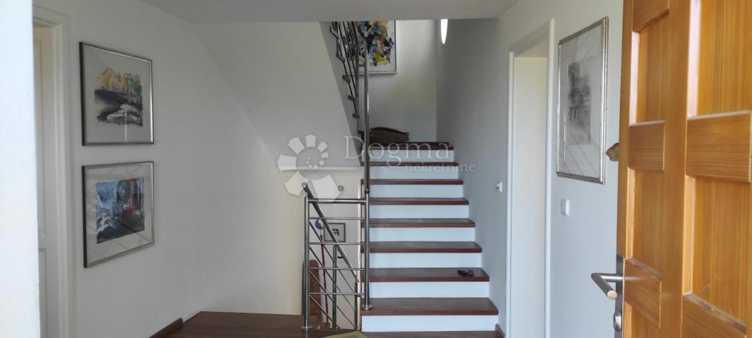 House Brusići, Krk, 637m2