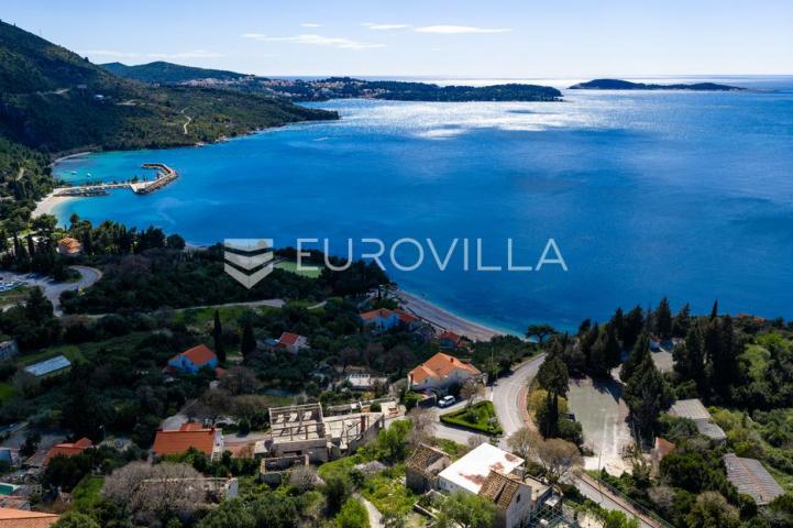 Dubrovnik, Plat, kamena kuća za rekonstrukciju