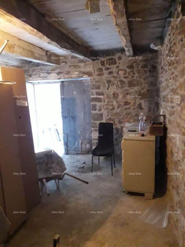 Kuća Prodaja kamene kuće u roh-bau fazi, Motovun!