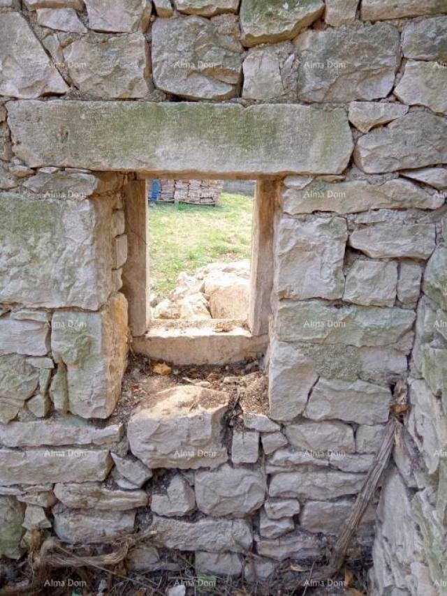 Kuća Prodaja istarske kamene kuće za renovaciju, uporabna dozvola, Kršan!