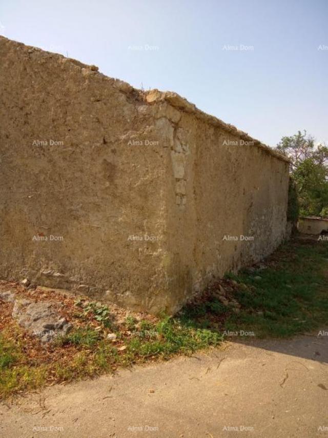 Kuća Prodaja istarske kamene kuće za renovaciju, uporabna dozvola, Kršan!