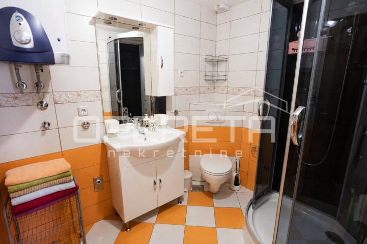 Apartmanska kuća uz more – bez troška vode i struje!