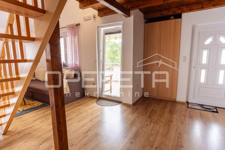 Apartmanska kuća uz more – bez troška vode i struje!