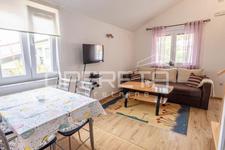 Apartmanska kuća uz more – bez troška vode i struje!