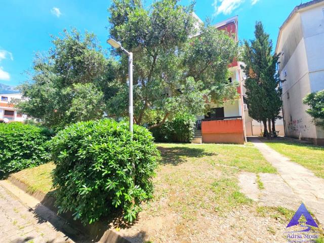 Prodaja, Stan, 52m2 , Dubovica