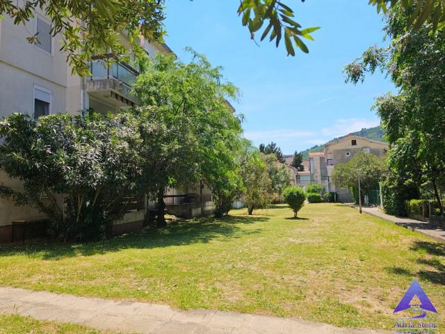 Prodaja, Stan, 52m2 , Dubovica