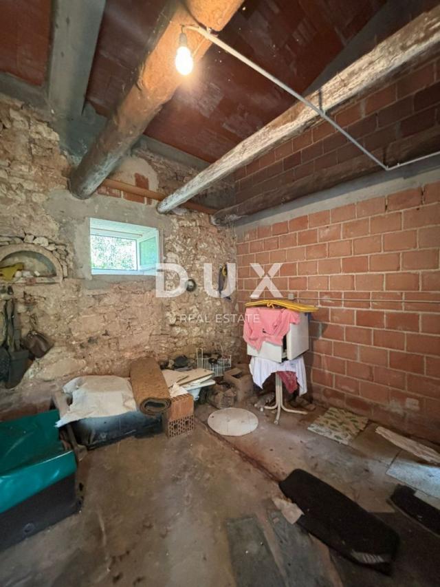  ISTRA, BARBAN - Djelomično adaptirana kuća na prekrasnoj lokaciji!