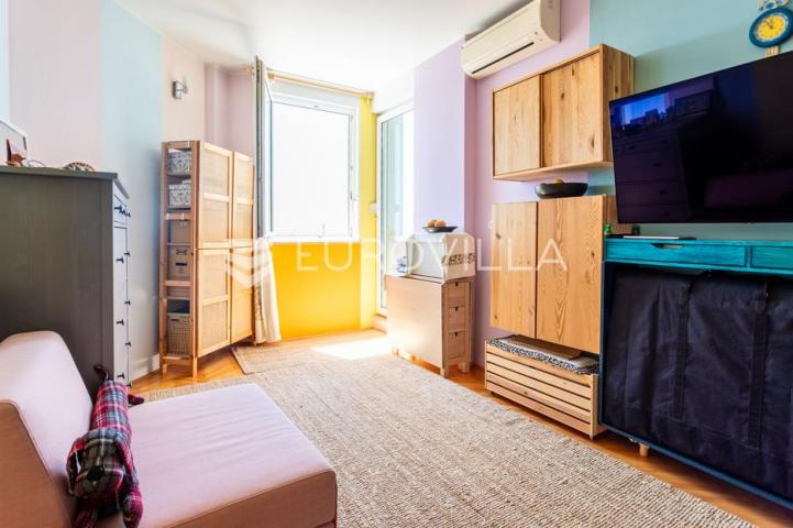 Split, Plokite, jednosoban stan, južne orijentacije s pogledom na more