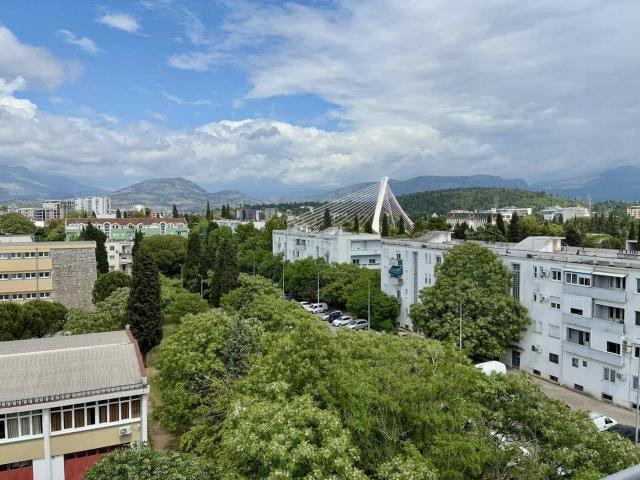 Lijepo namještena garsonjera, 37m2, Preko Morače, Podgorica