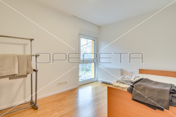 Najam, Stan, Ravnice, Hegedušićeva, 4s, 120m2