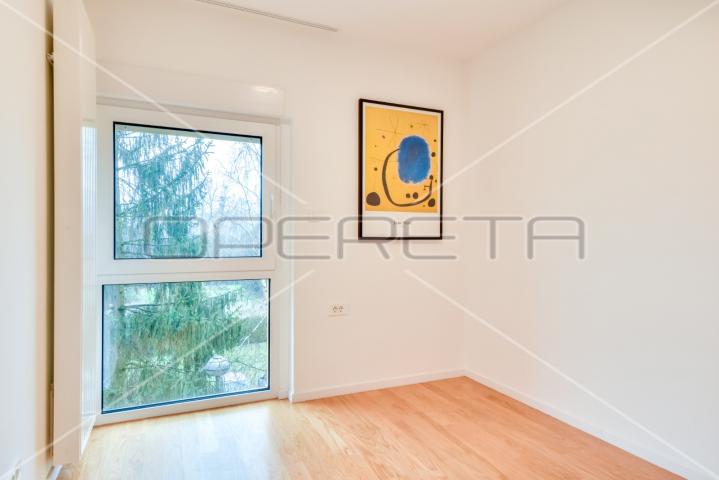 Najam, Stan, Ravnice, Hegedušićeva, 4s, 120m2