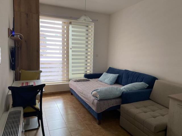Izdaje se garsonjera Budva