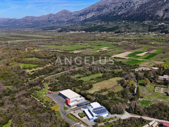 Konavle, Gruda – zemljište u poslovnoj zoni s velikim razvojnim potencijalom, 4.488 m2 – PRODAJA