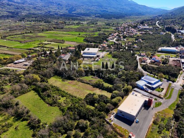Konavle, Gruda – zemljište u poslovnoj zoni s velikim razvojnim potencijalom, 4.488 m2 – PRODAJA