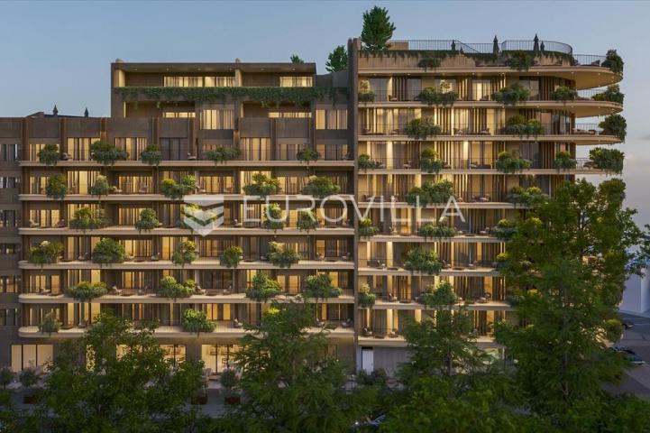 Istra, Umag, Green Tower Residence, dvosoban apartman s terasom na 5. katu