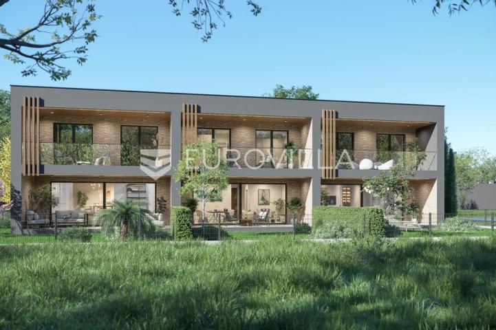 Kerestinec, moderna kuća u nizu 168 m²