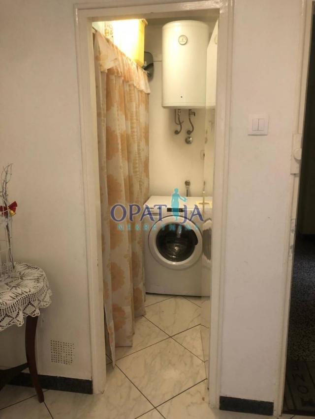 Opatija centar - stan sa 2 balkona i prekrasnim pogledom