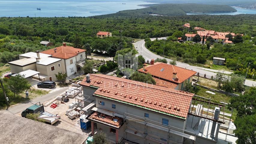MEDITERANSKA VILLA U IZGRADNJI, LABIN, OKOLICA