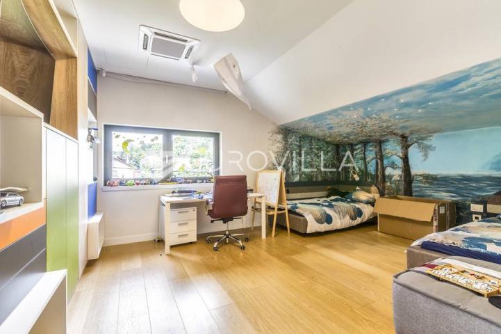 Zagreb, Mlinovi, moderna luksuzna vila 500 m²