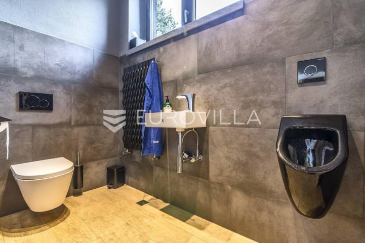 Zagreb, Mlinovi, moderna luksuzna vila 500 m²