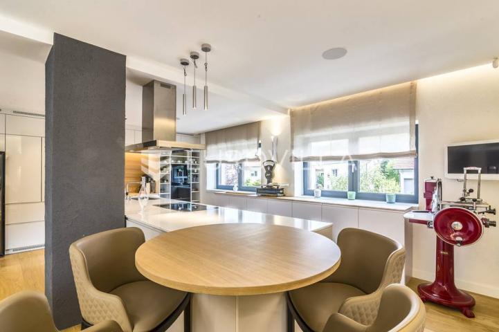Zagreb, Mlinovi, moderna luksuzna vila 500 m²